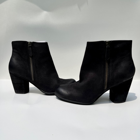 NWT BP Nordstrom Trolley Ankle Booties - Sizes 8.5W or 9W - Picture 4 of 12